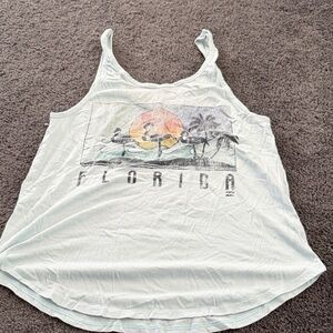 Women's Graphic Tank Top - Light Green